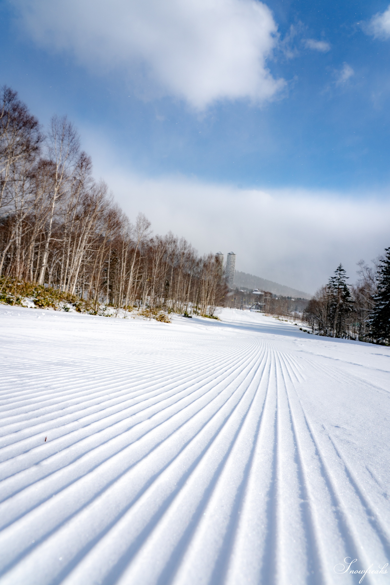 星野リゾート　トマム｜滑走後、時には夕方までまったりと。。。ちょっと贅沢な時間を過ごしてみてはいかがでしょう？新イベント『つきのdeアプレスキー』開催中！